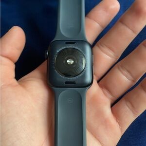 Apple Watch SE (2nd generation) GPS